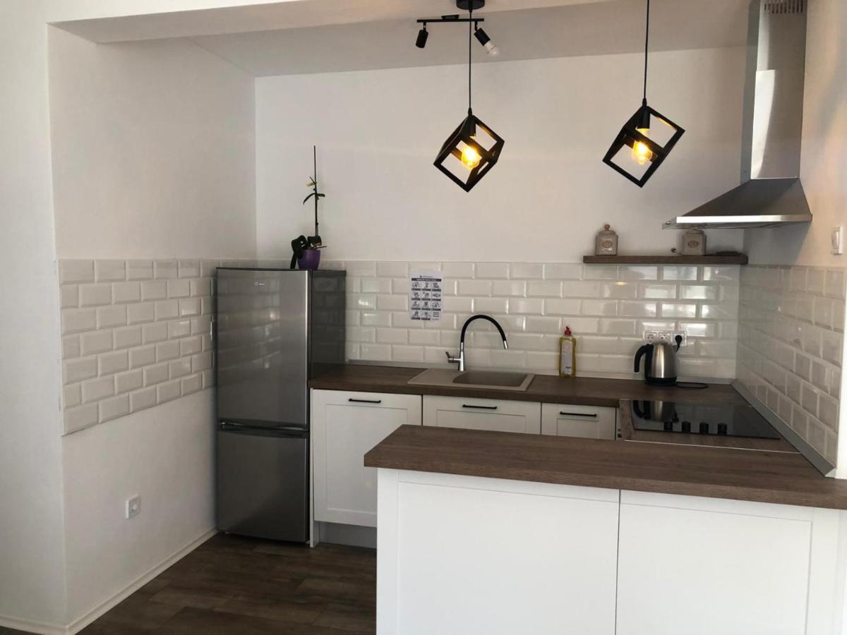 טיסנו Apartments Martina מראה חיצוני תמונה