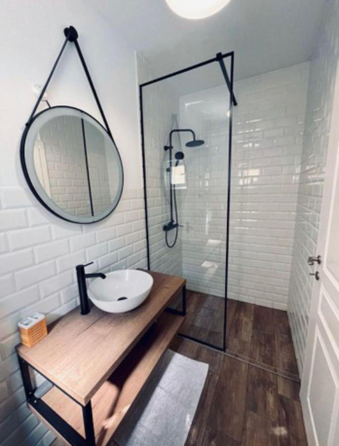 טיסנו Apartments Martina מראה חיצוני תמונה