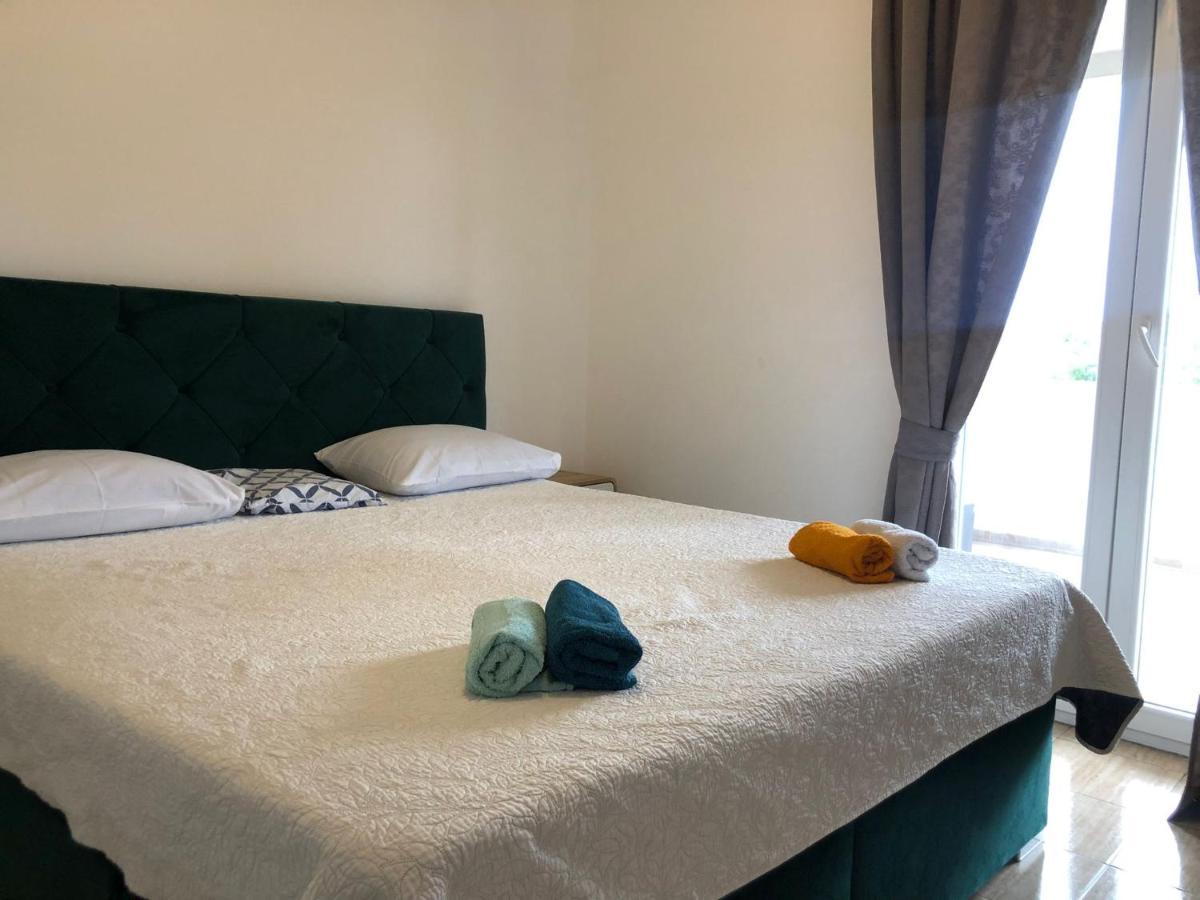 טיסנו Apartments Martina מראה חיצוני תמונה