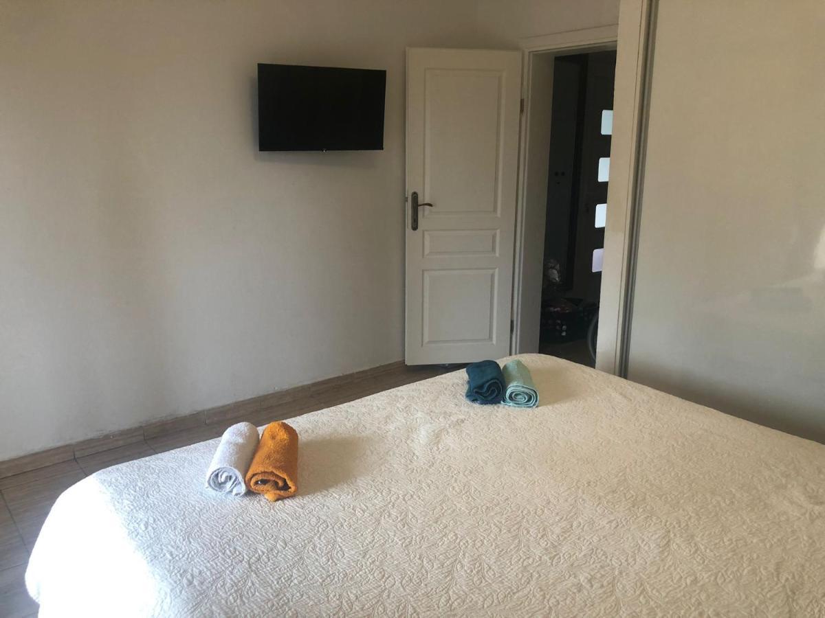 טיסנו Apartments Martina מראה חיצוני תמונה