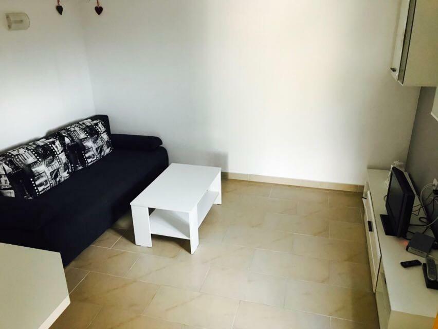 טיסנו Apartments Martina מראה חיצוני תמונה